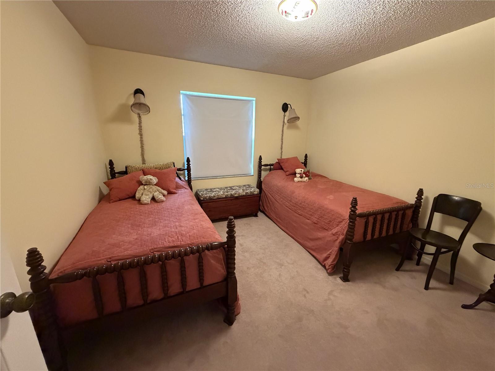 CRESTWOOD - Residential