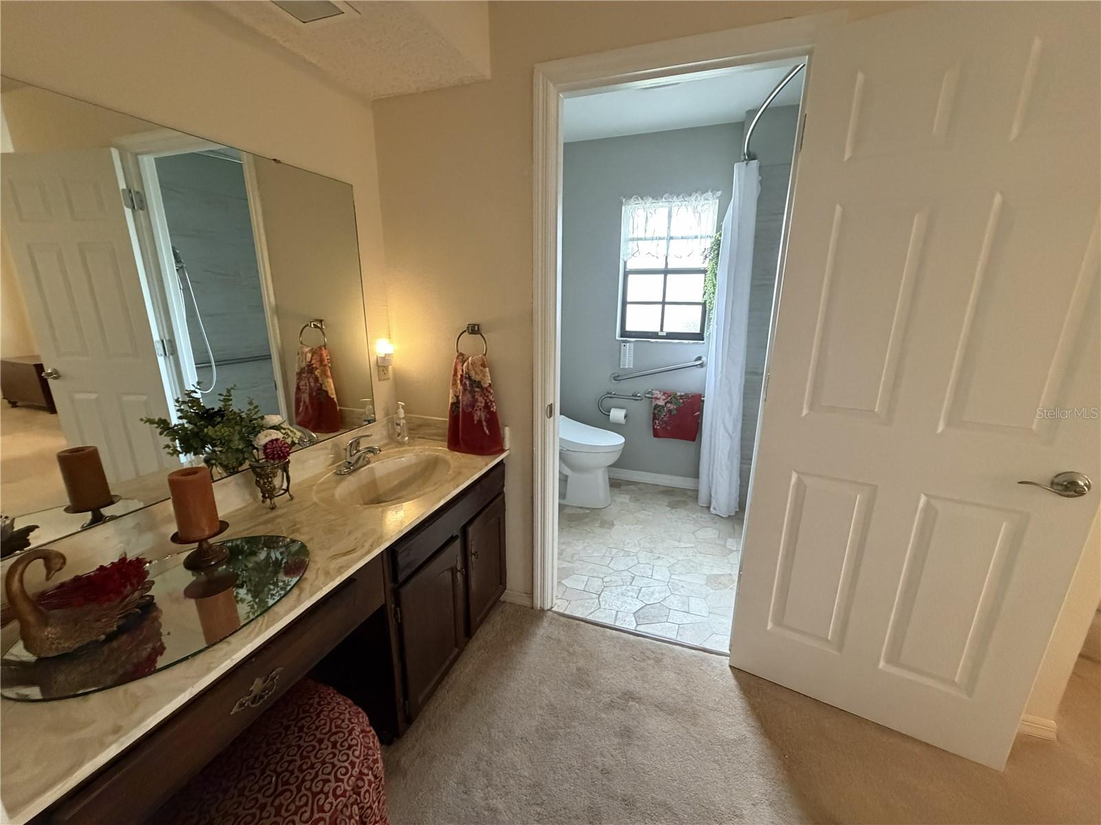 CRESTWOOD - Residential