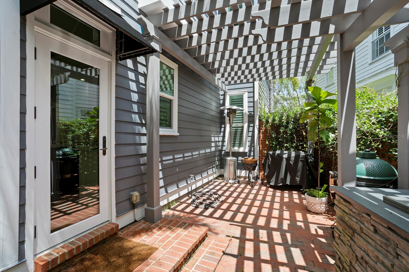 THE HOMES AT HARBOUR BAY - Residential