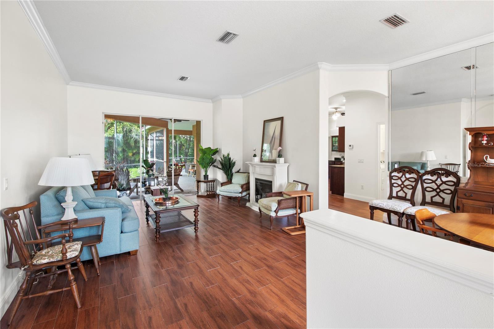 STONEBRIDGE - Residential