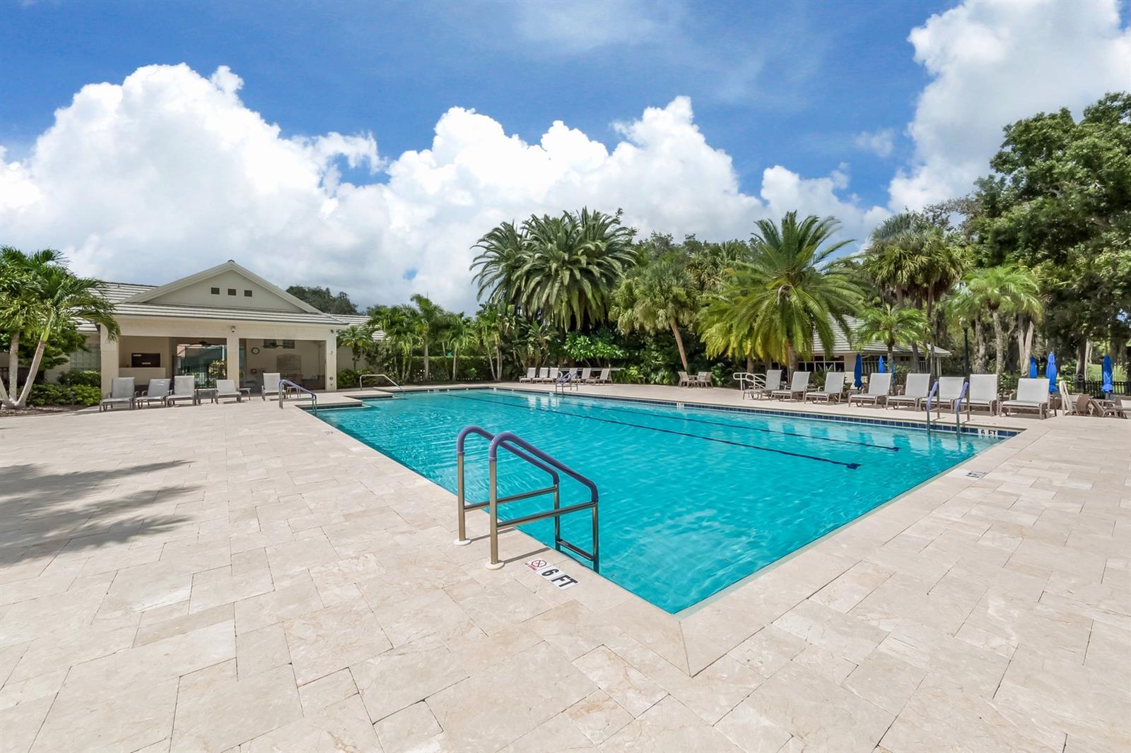 VENICE GOLF & COUNTRY CLUB - Residential