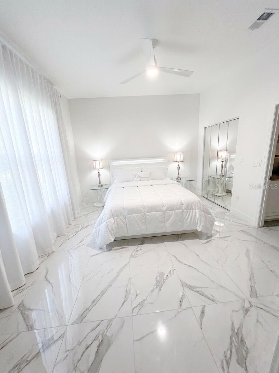 ISLAND PLACE A CONDO - Residential Lease