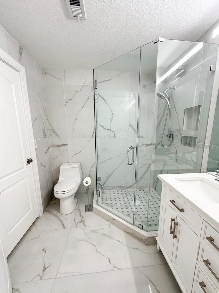 ISLAND PLACE A CONDO - Residential Lease