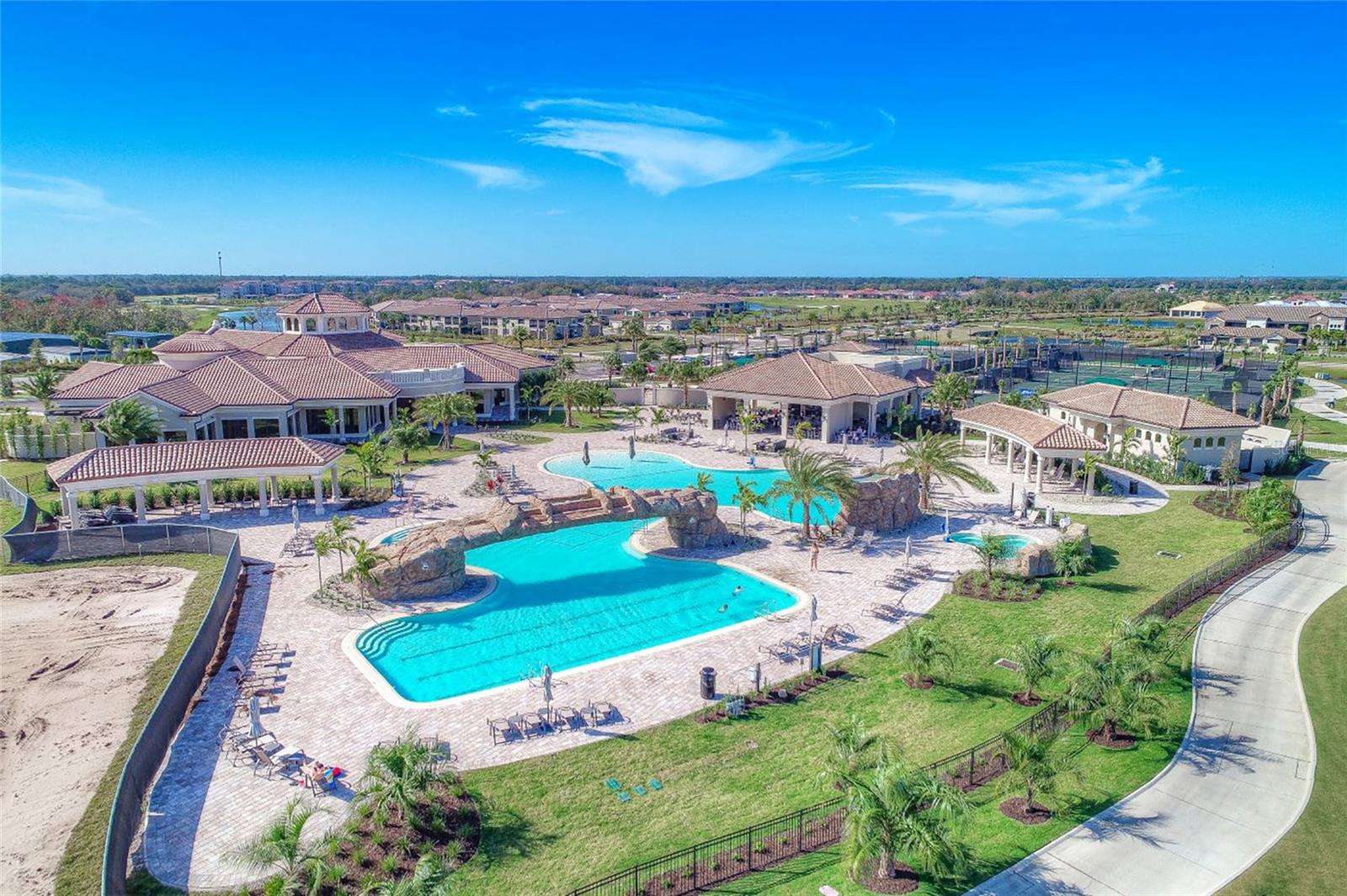 LAKEWOOD NATIONAL - Residential