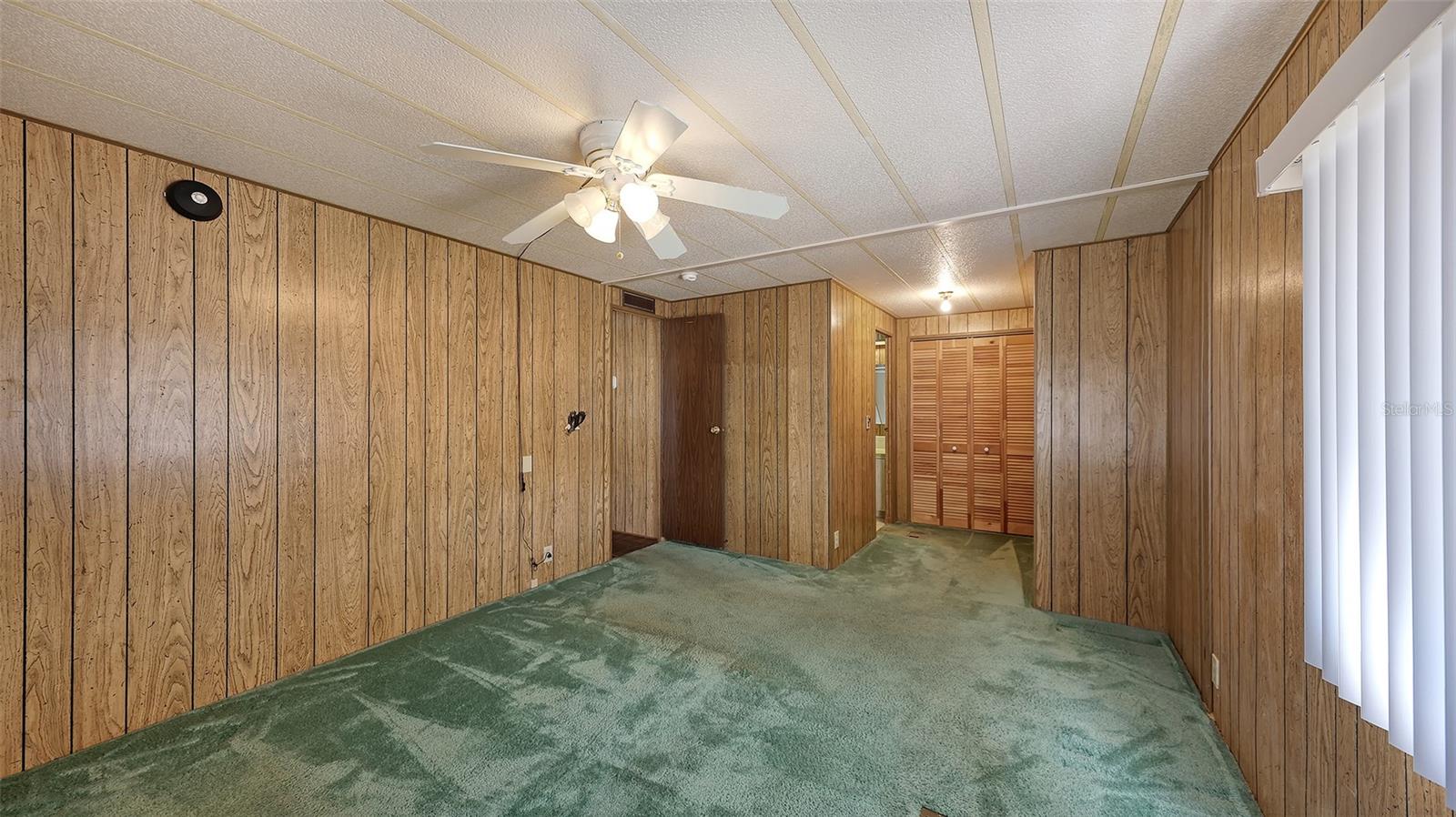 CASA LOMA MOBILEHOME - Residential