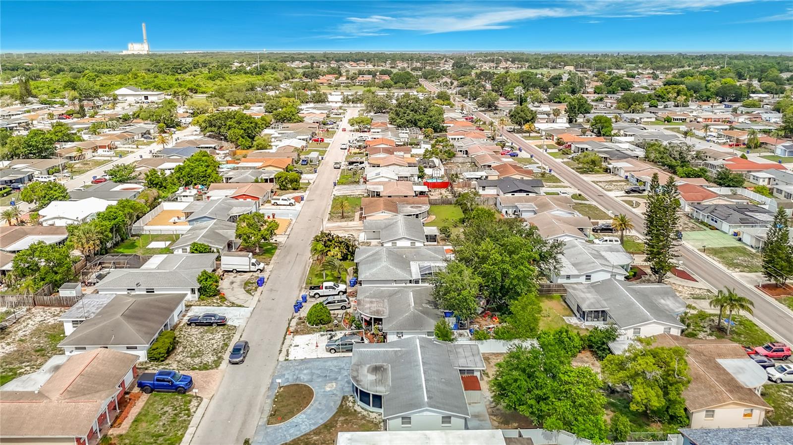 ALOHA GARDENS - Residential