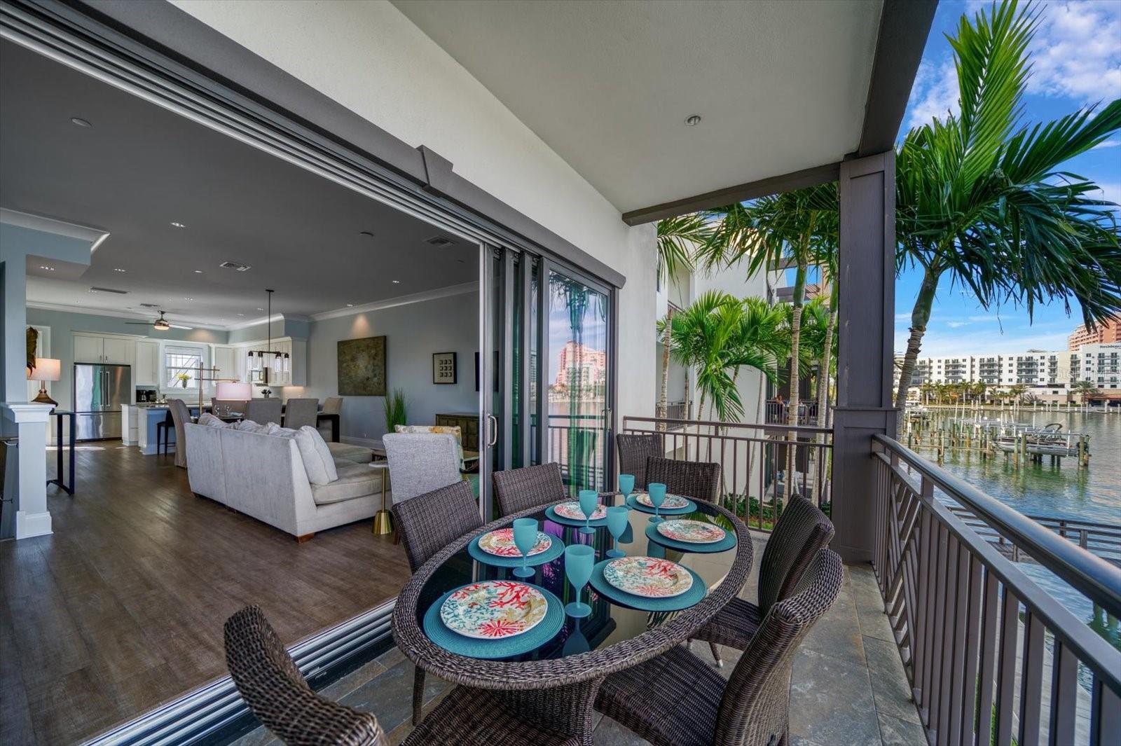 BRIGHTWATER BLUE TWNHMS - Residential
