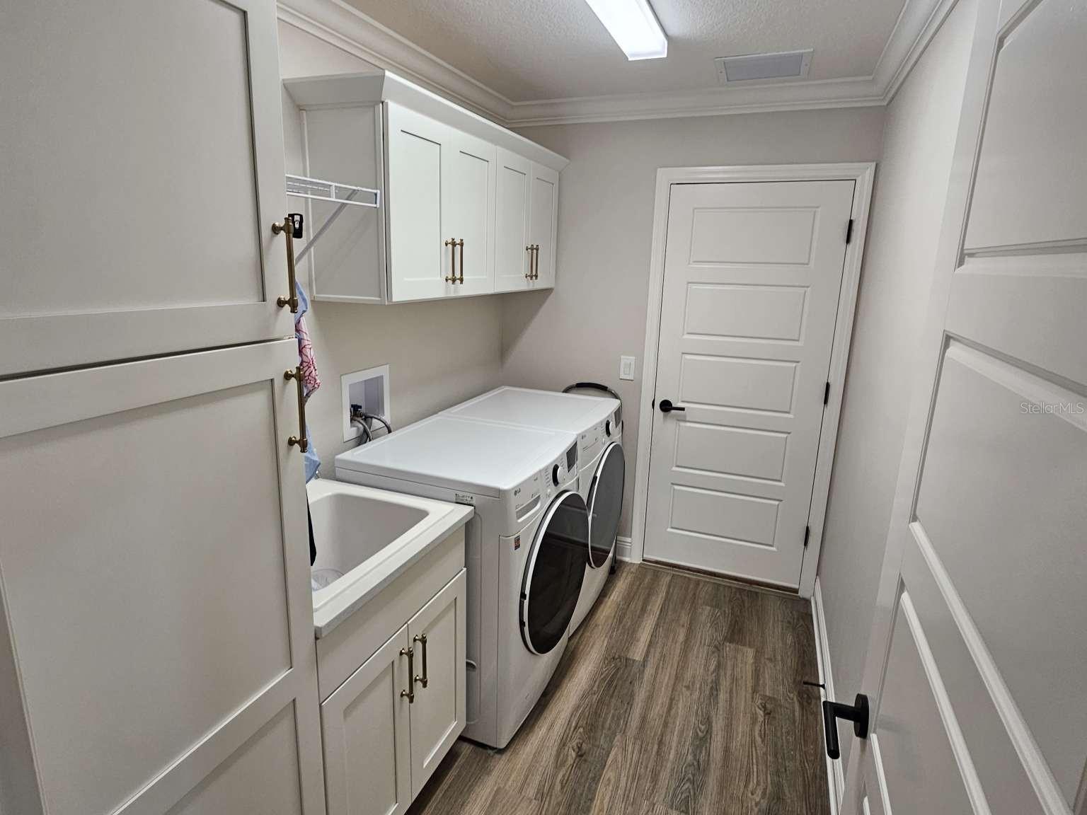 VILLAGES/SOUTHERN OAKS UN #227 - Residential