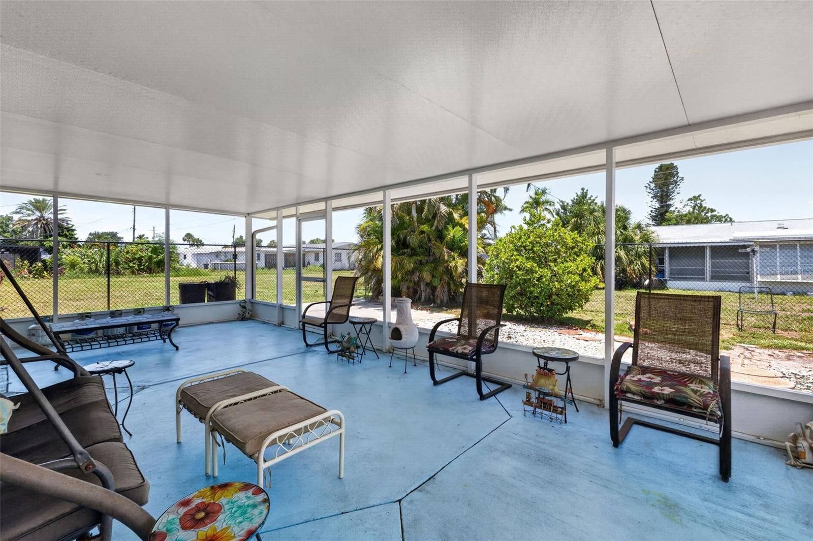 VENICE GARDENS - Residential
