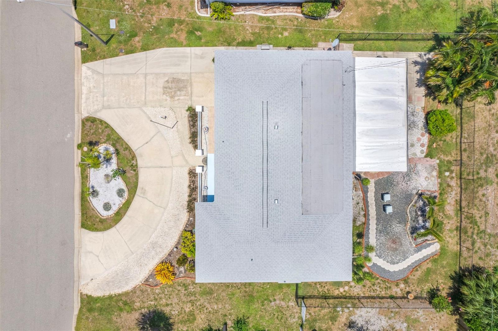 VENICE GARDENS - Residential