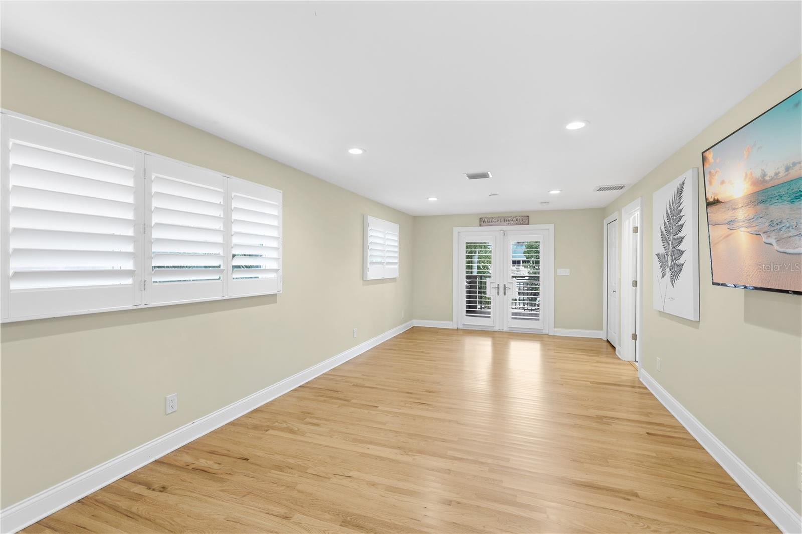 RIVIERA BAY 1ST ADD - Residential
