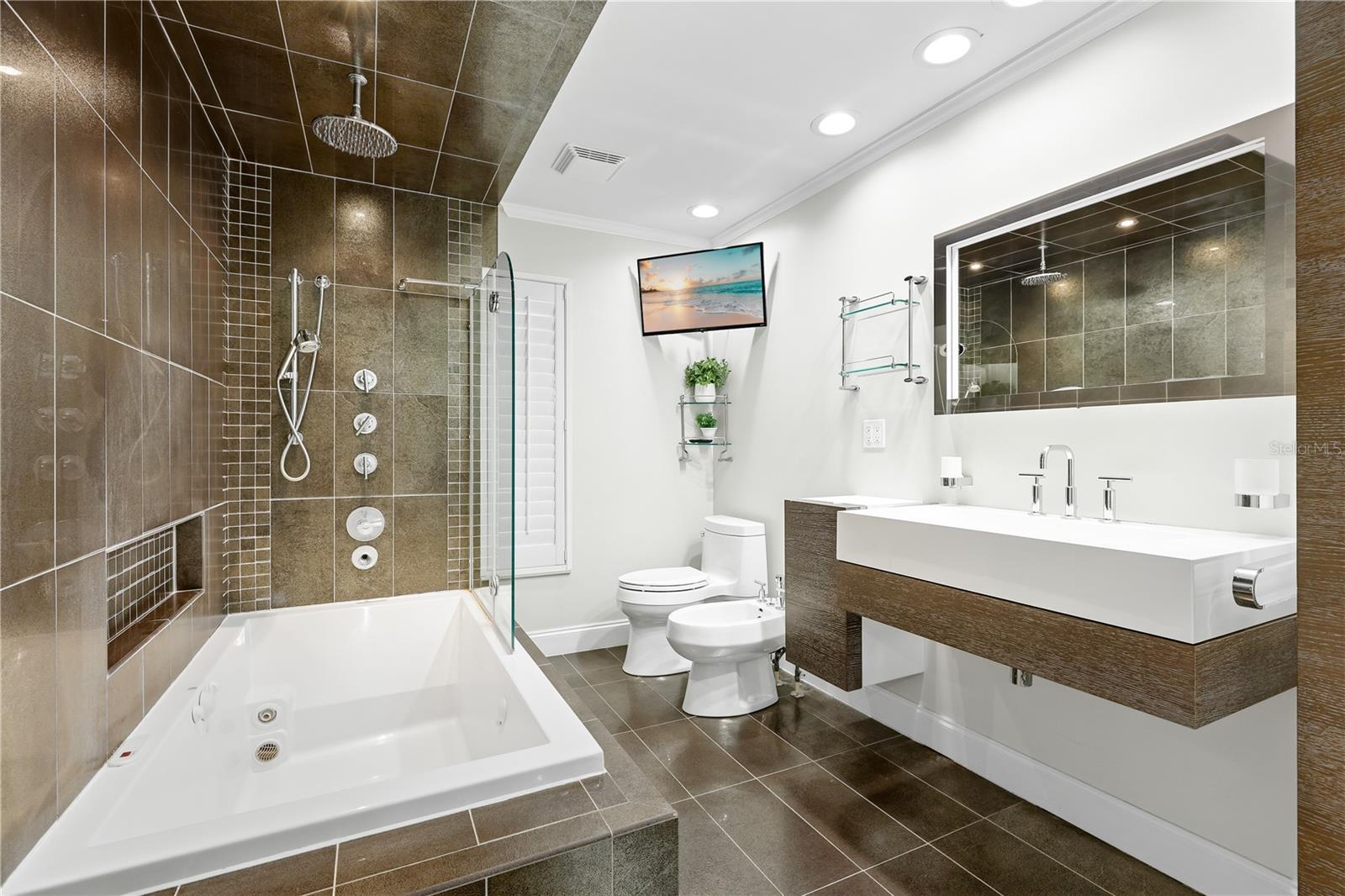 RIVIERA BAY 1ST ADD - Residential