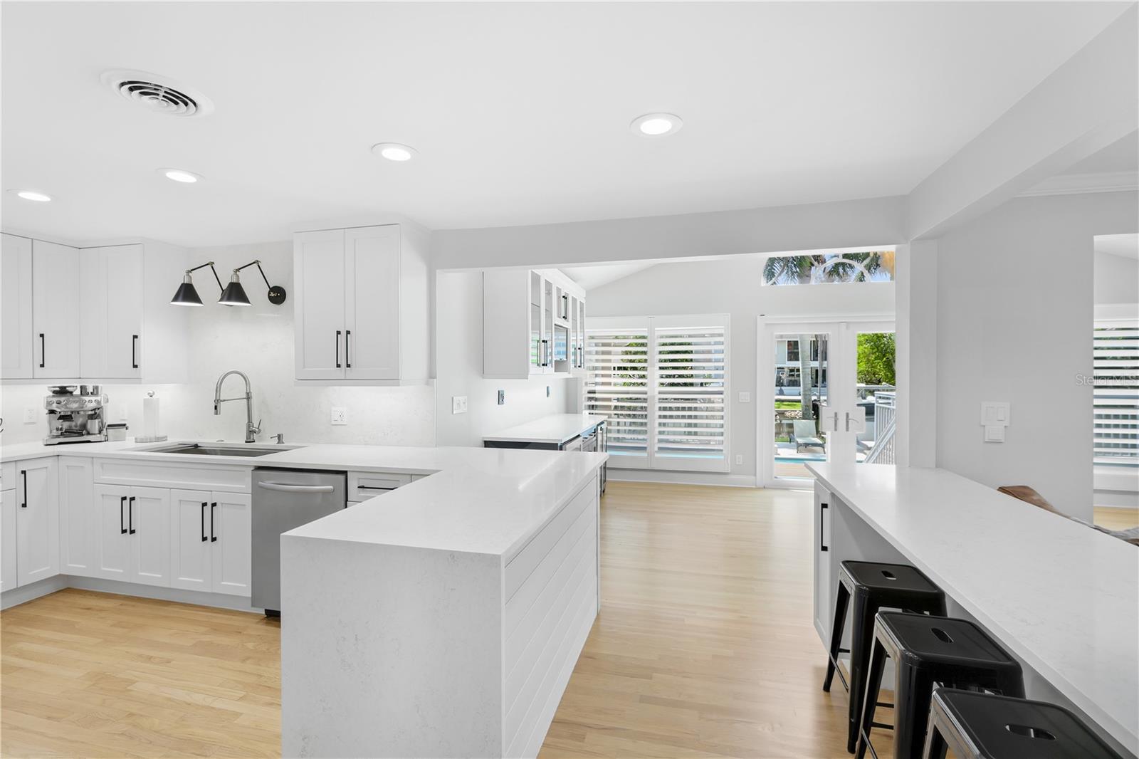 RIVIERA BAY 1ST ADD - Residential