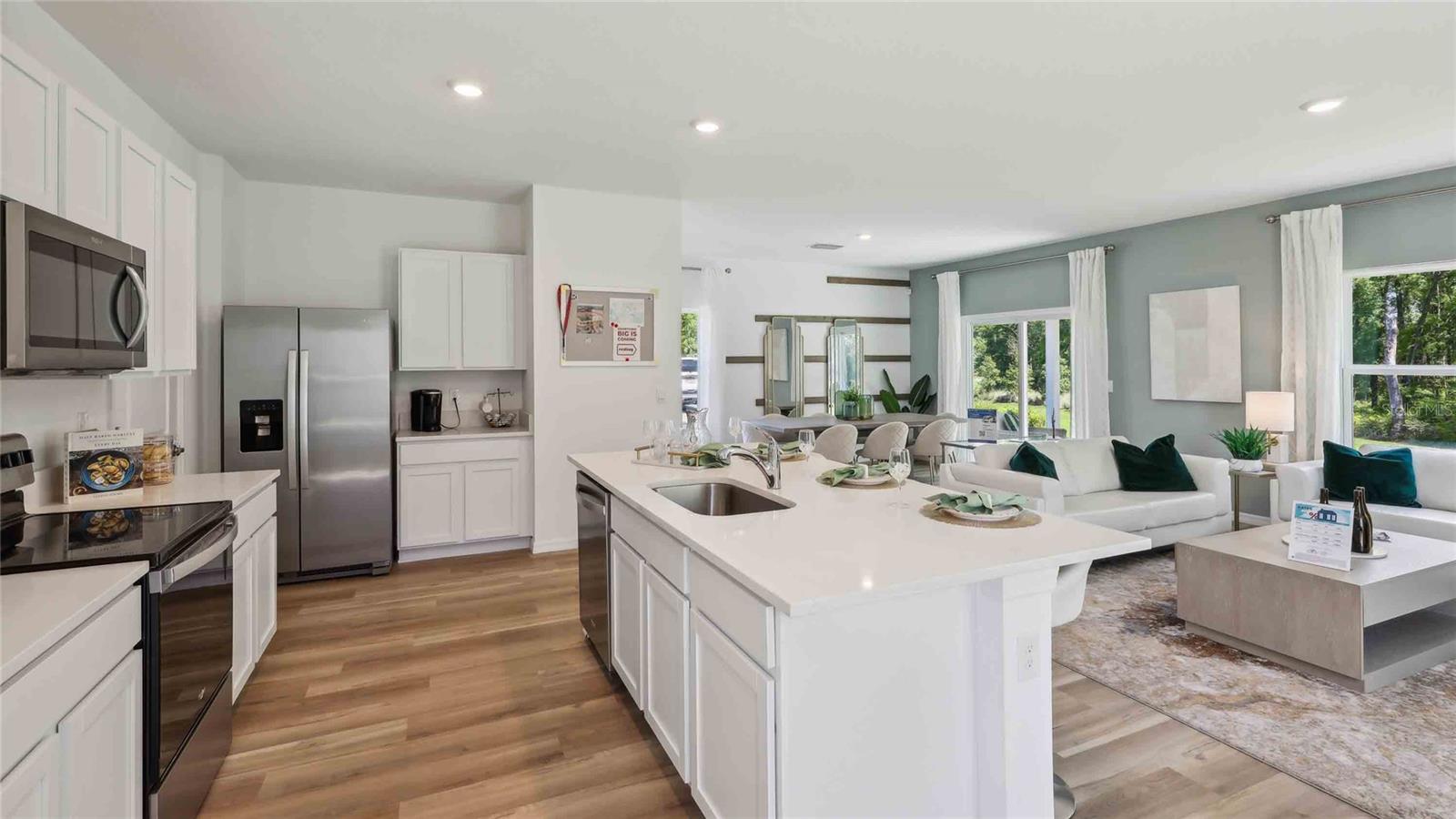 SANDAL KEY - Residential
