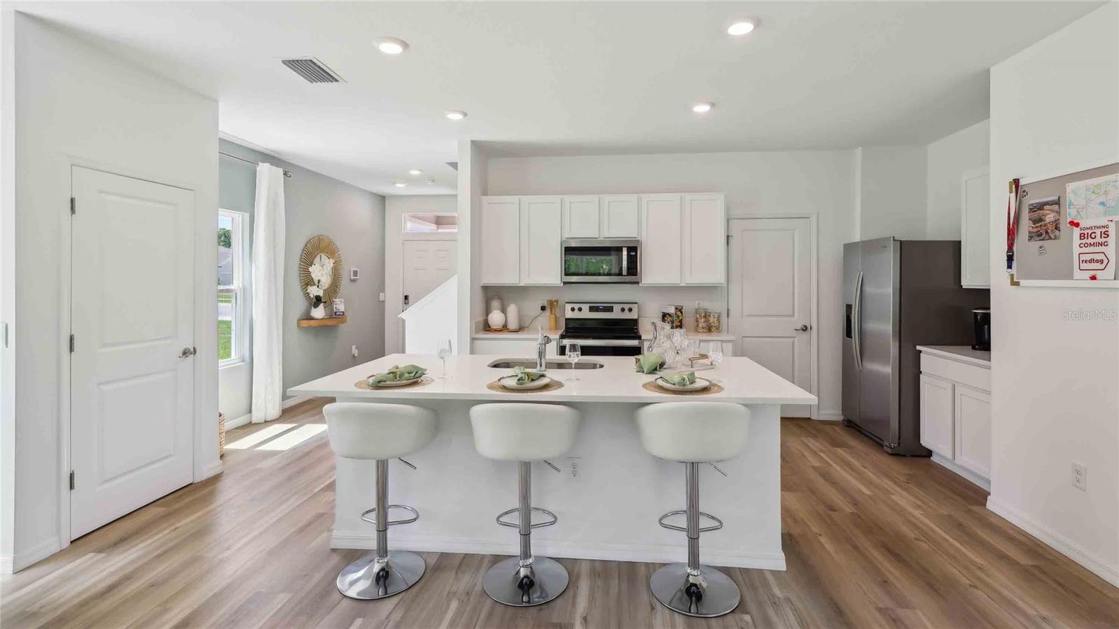 SANDAL KEY - Residential