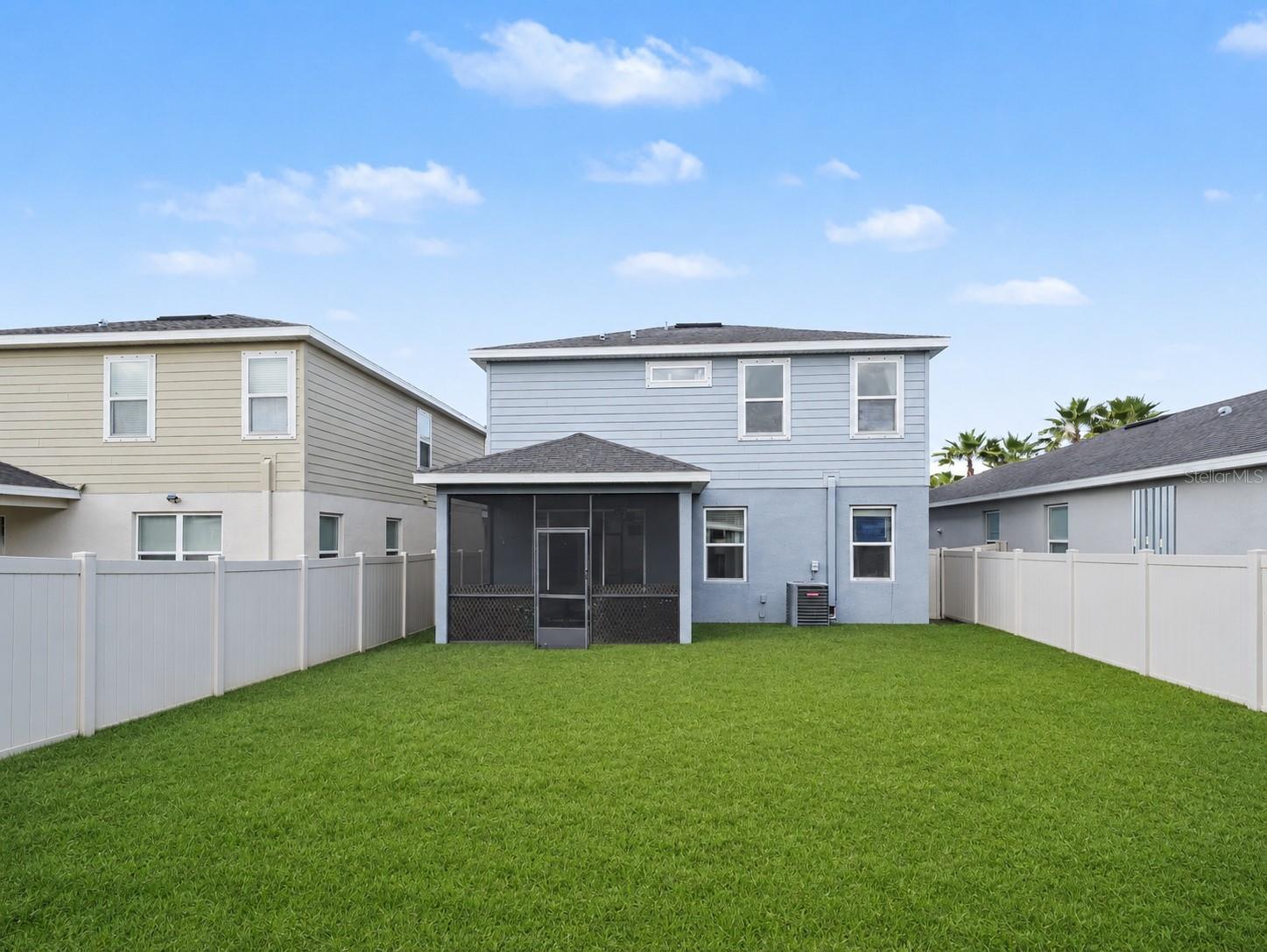 LUCAYA LAKE CLUB PH 3 - Residential