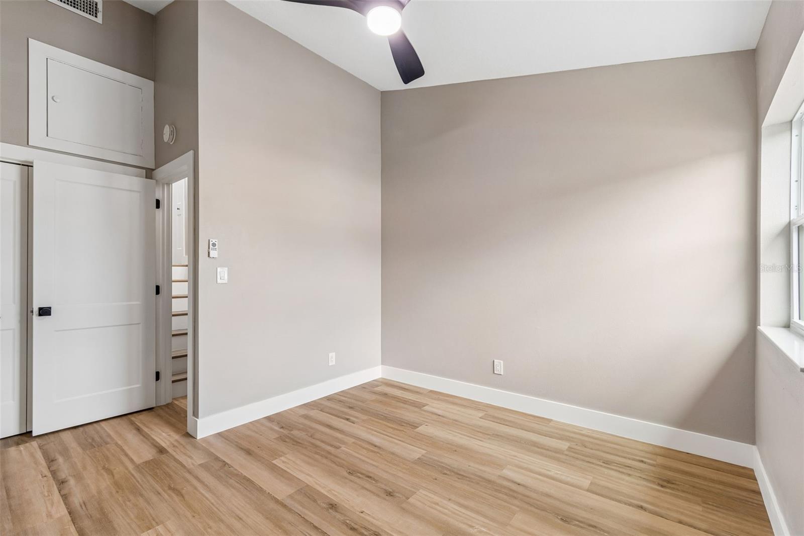 TAMPA VILLAS SOUTH UNIT 2 - Residential
