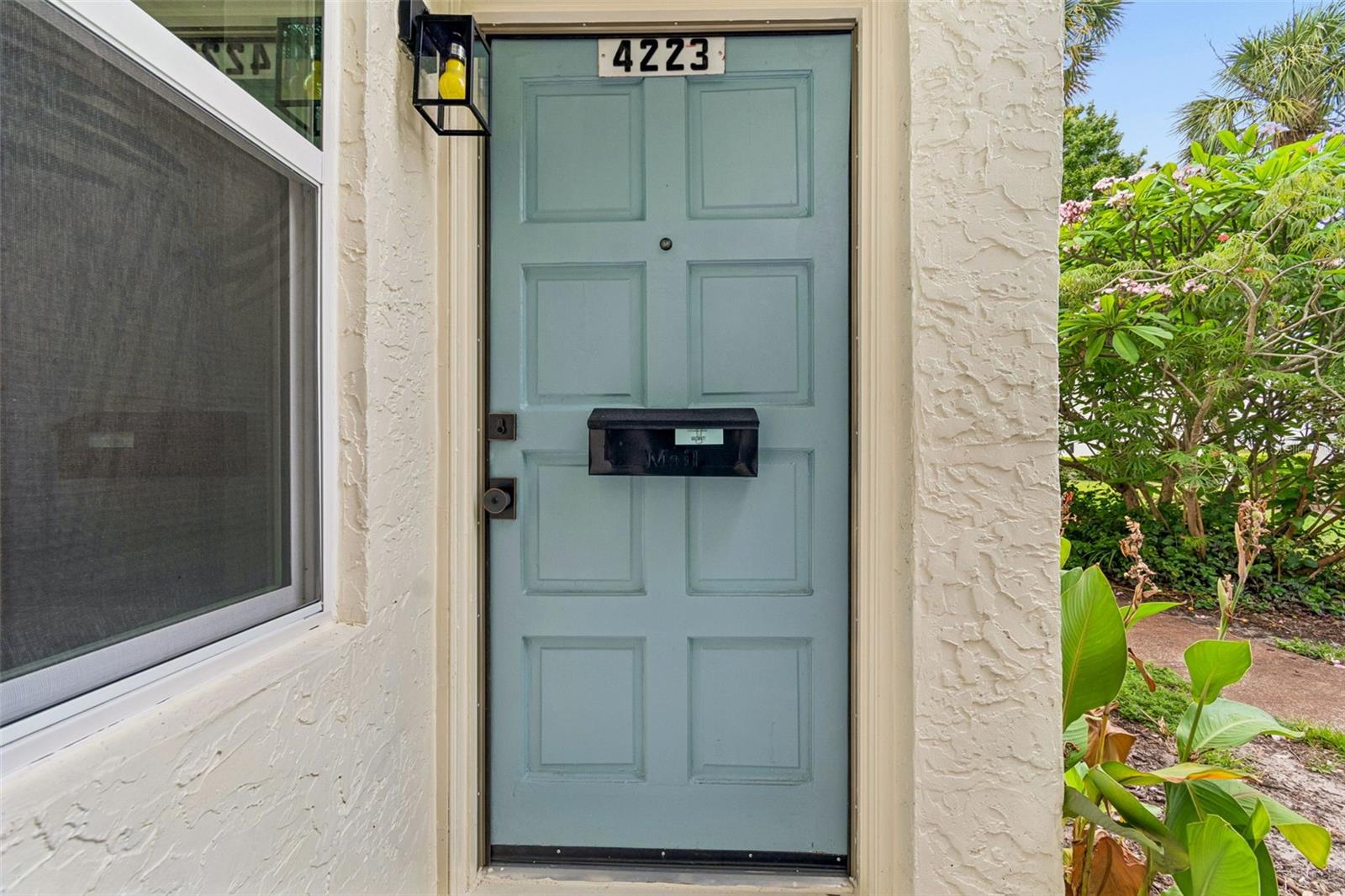 TAMPA VILLAS SOUTH UNIT 2 - Residential