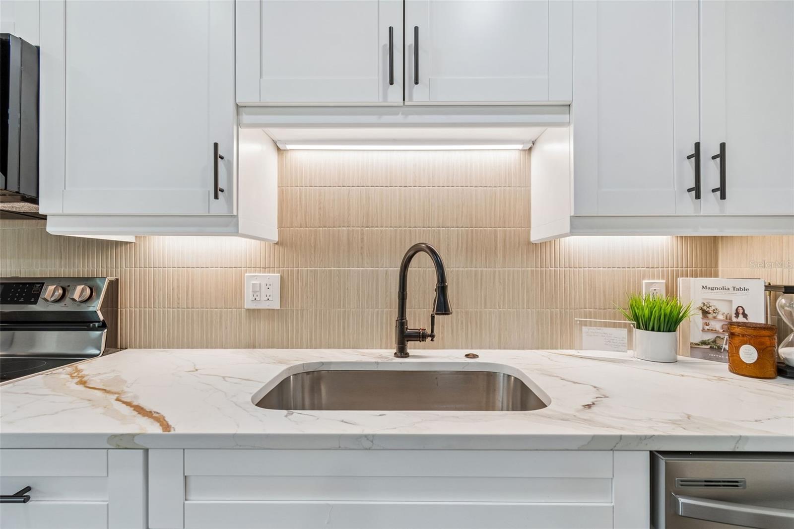 TAMPA VILLAS SOUTH UNIT 2 - Residential