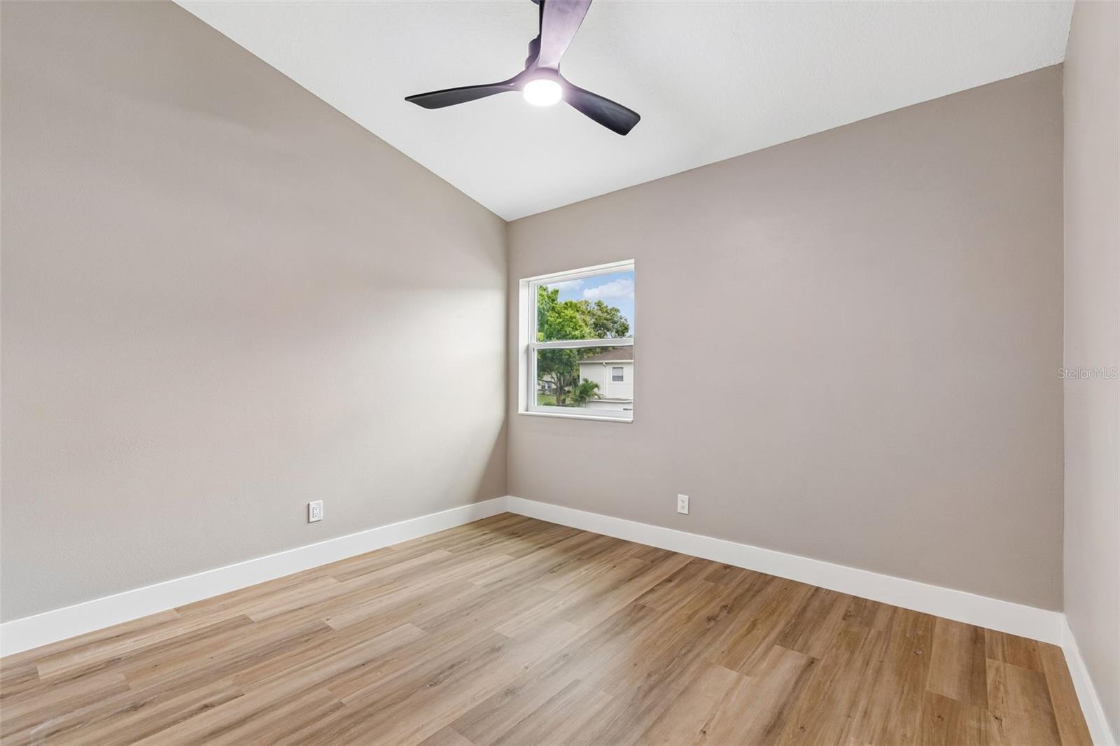 TAMPA VILLAS SOUTH UNIT 2 - Residential