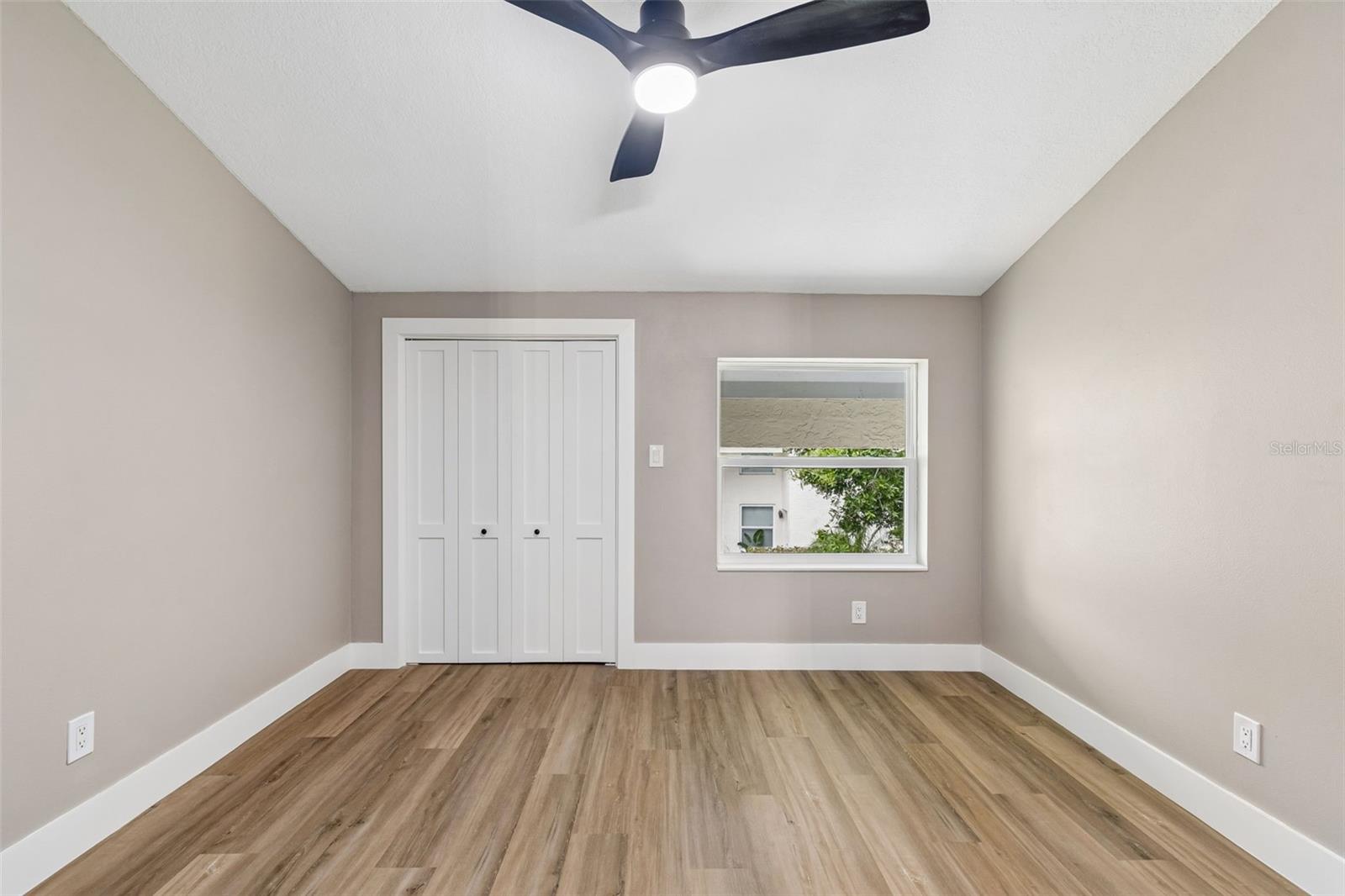 TAMPA VILLAS SOUTH UNIT 2 - Residential