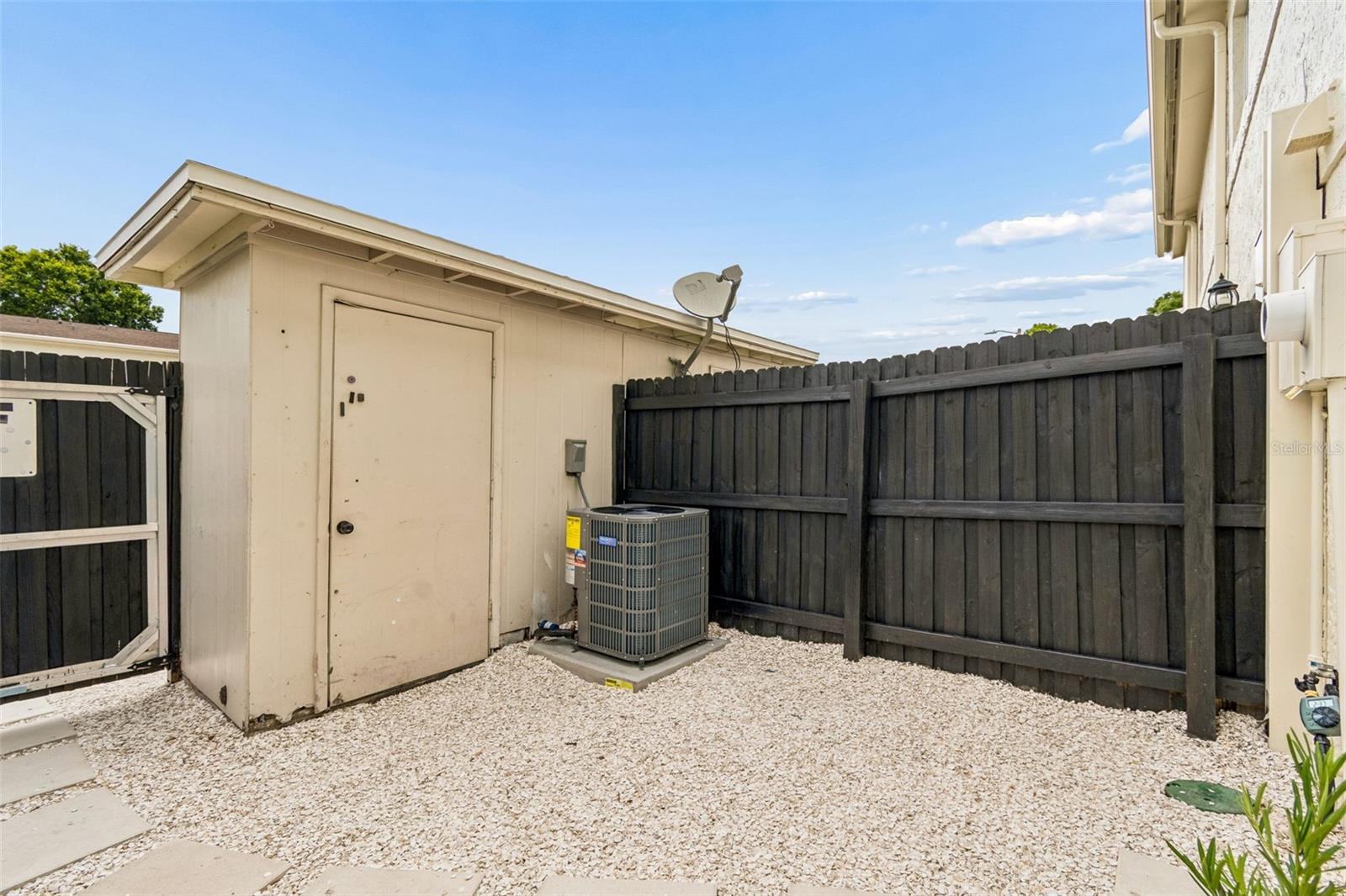 TAMPA VILLAS SOUTH UNIT 2 - Residential