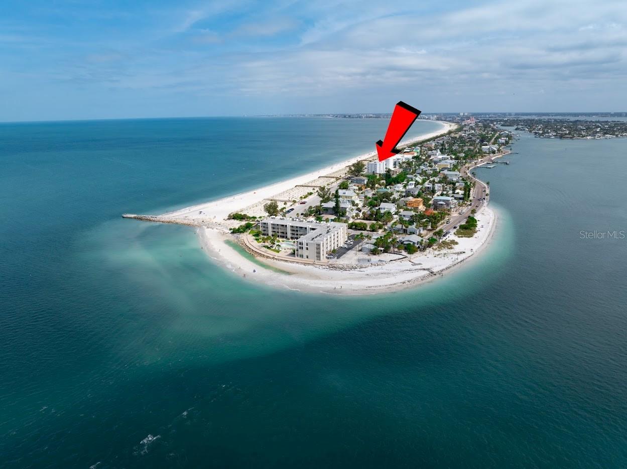 BEACH HOUSE OF PASS-A-GRILLE - Residential