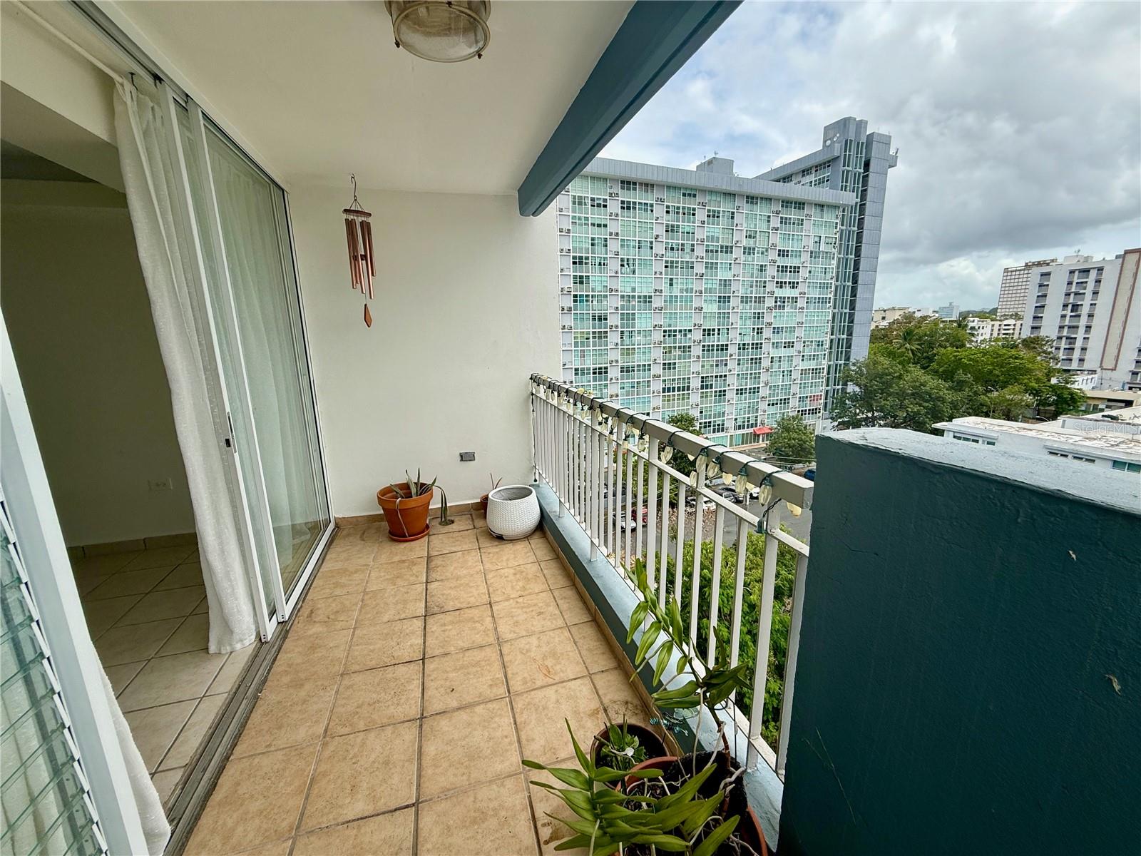 COND. PUERTA REAL - Residential Lease