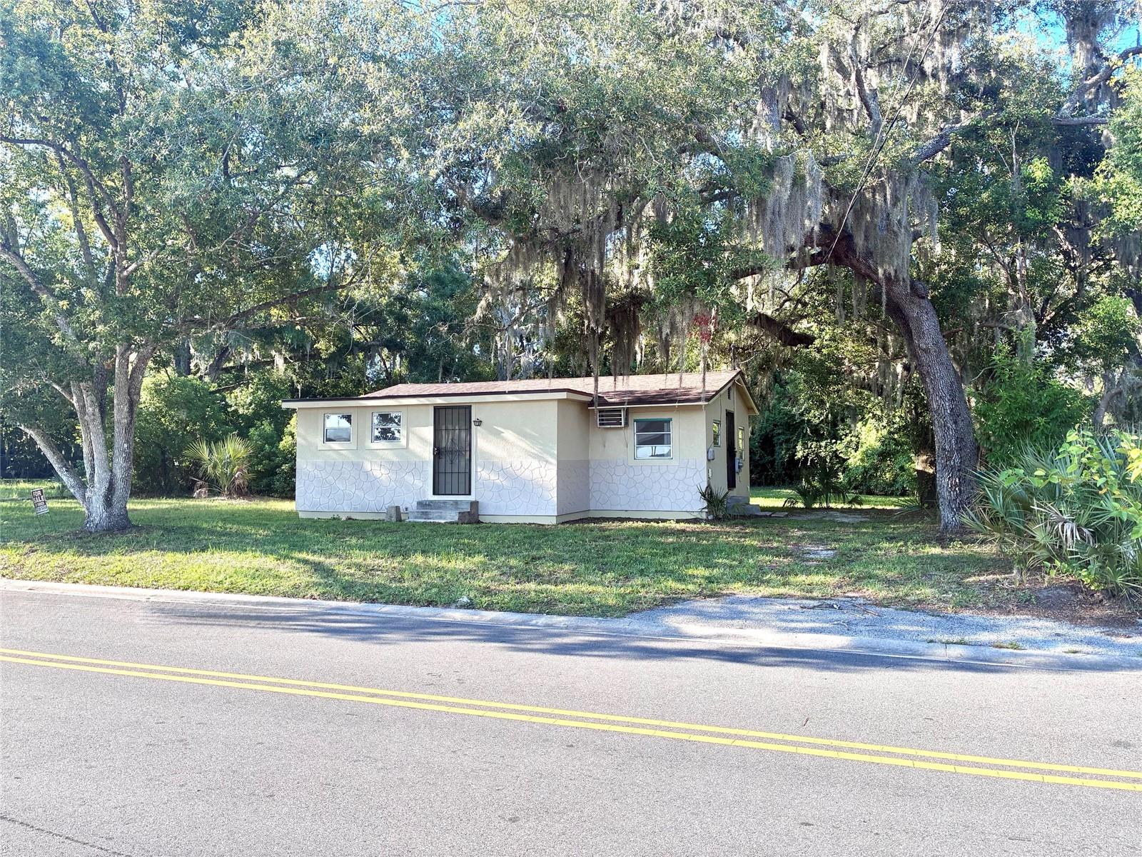 EUSTIS ROSENWALD GARDENS - Residential