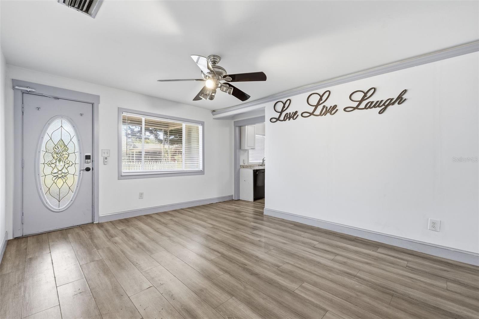 LAUREL TERRACE - Residential Income