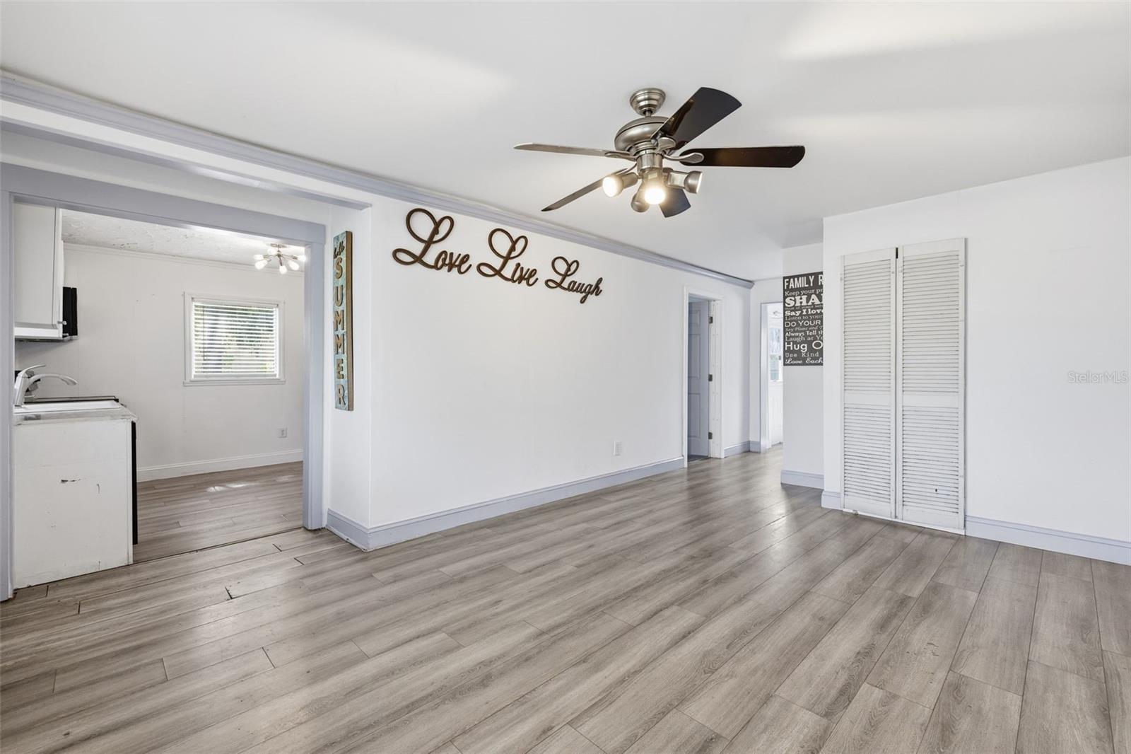 LAUREL TERRACE - Residential Income