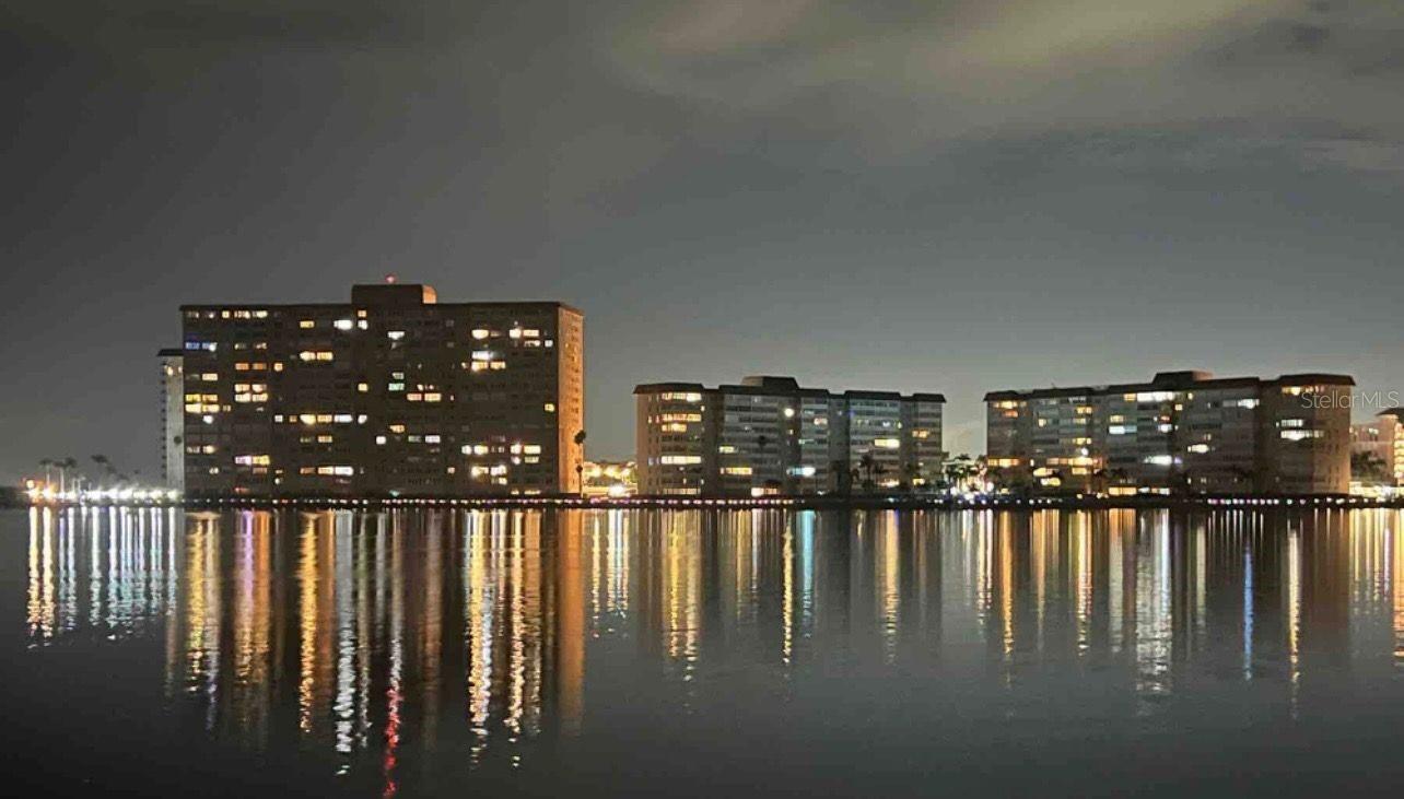 BAYWAY ISLES POINT BRITTANY FOUR - Residential