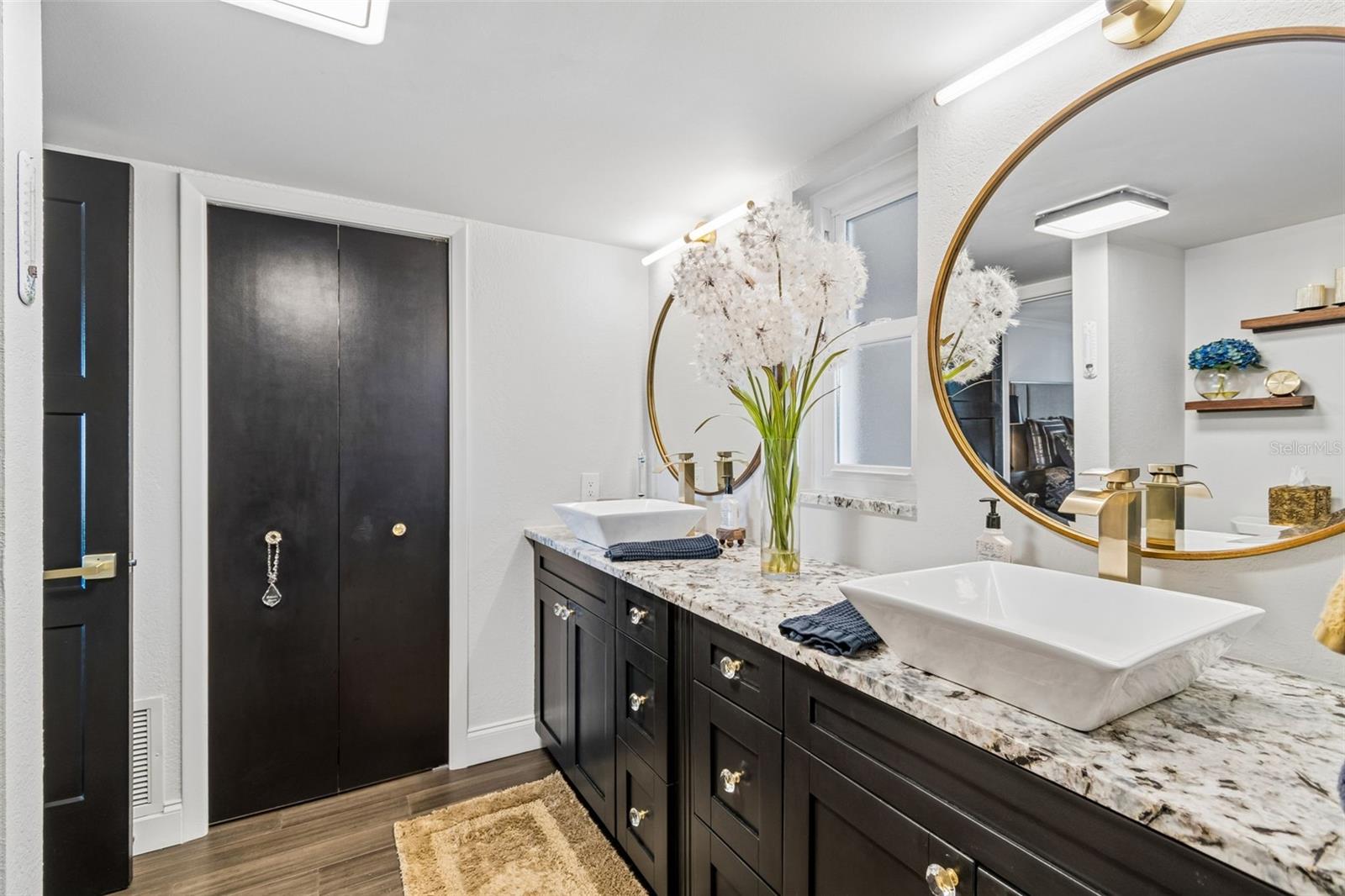 BAYWAY ISLES POINT BRITTANY FOUR - Residential