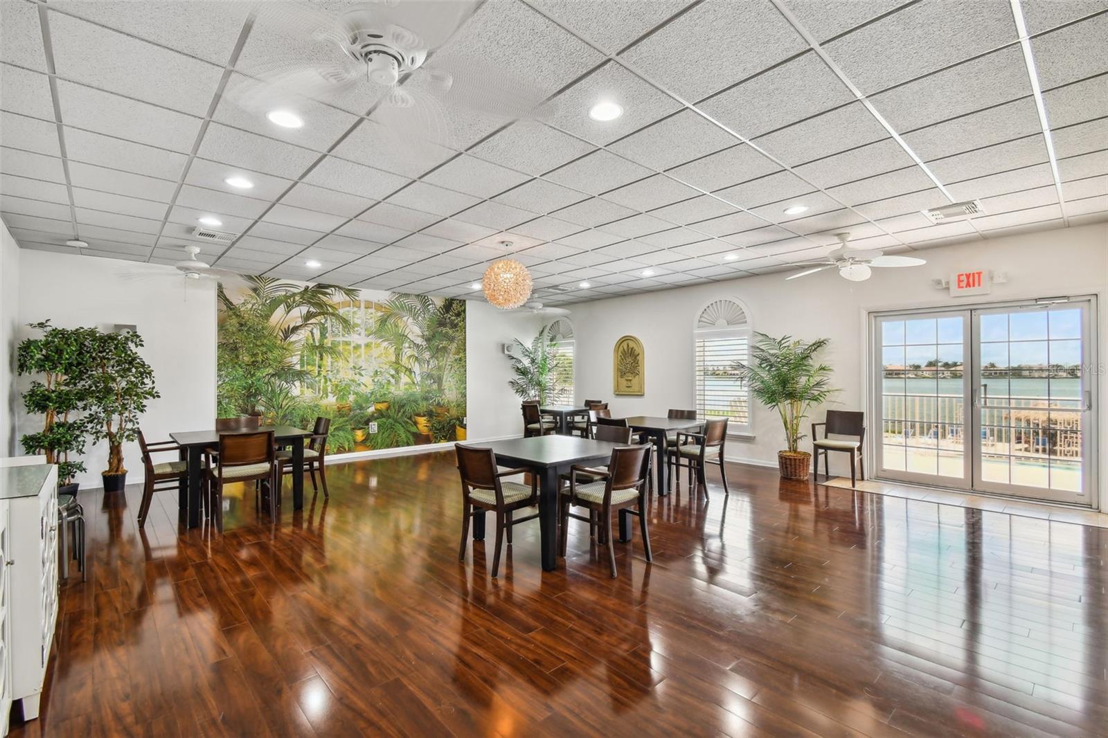 BAYWAY ISLES POINT BRITTANY FOUR - Residential