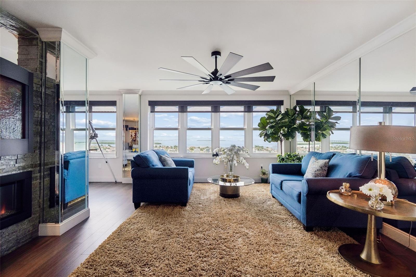 BAYWAY ISLES POINT BRITTANY FOUR - Residential