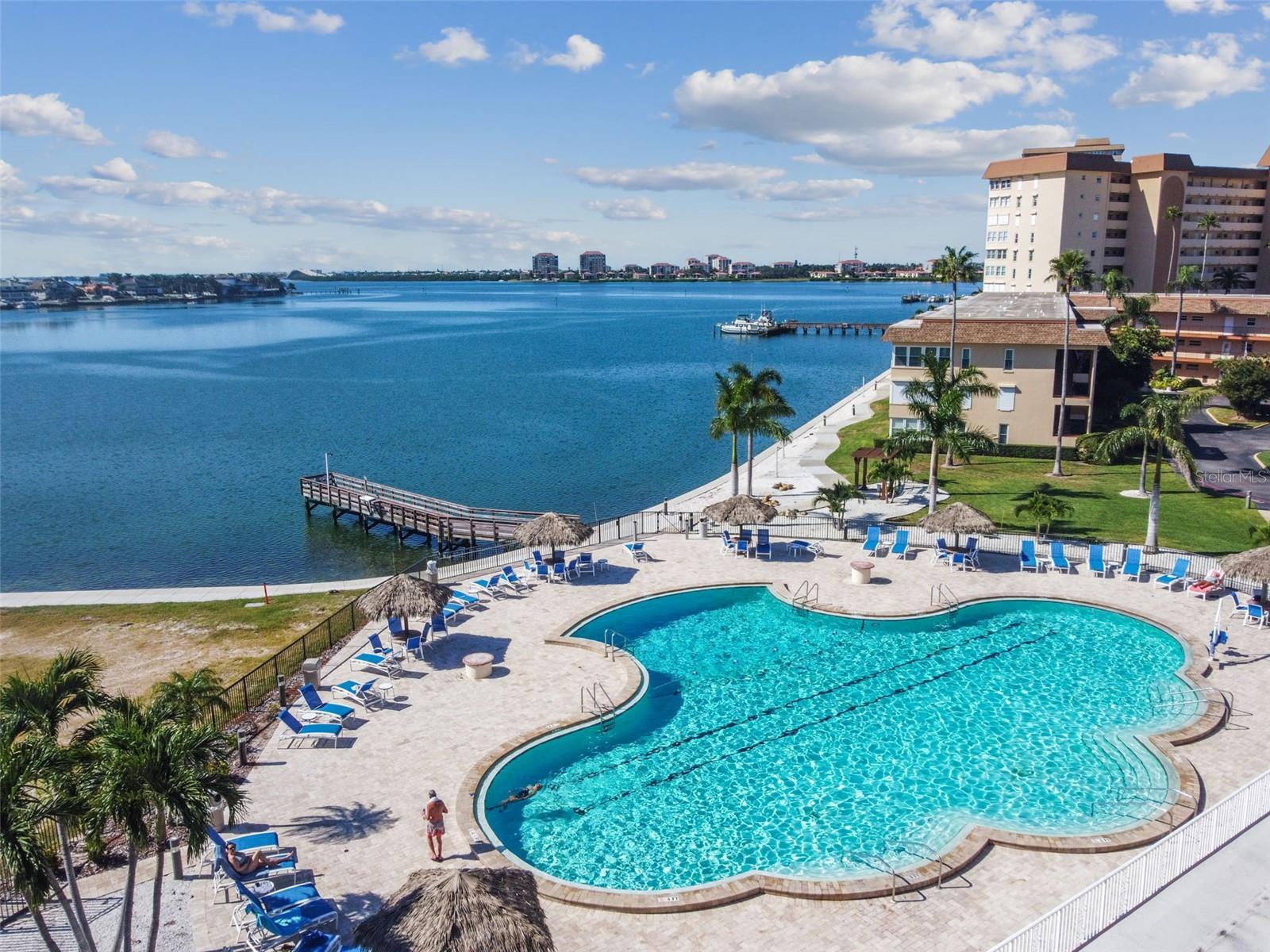 BAYWAY ISLES POINT BRITTANY FOUR - Residential