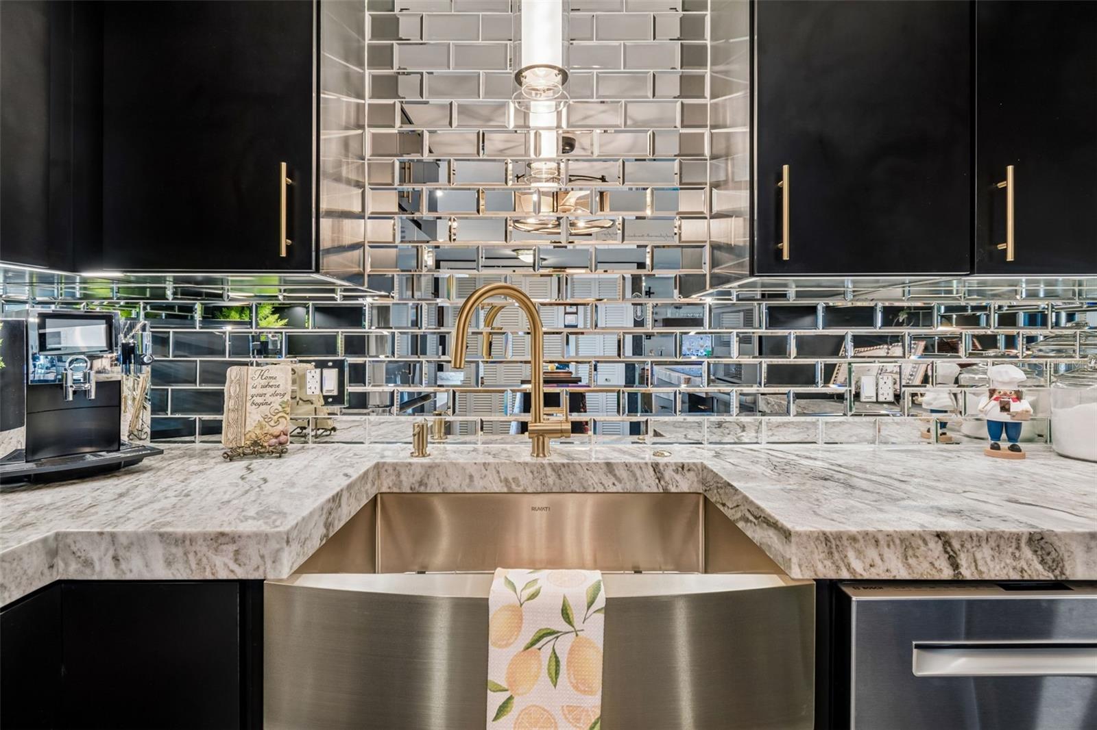 BAYWAY ISLES POINT BRITTANY FOUR - Residential