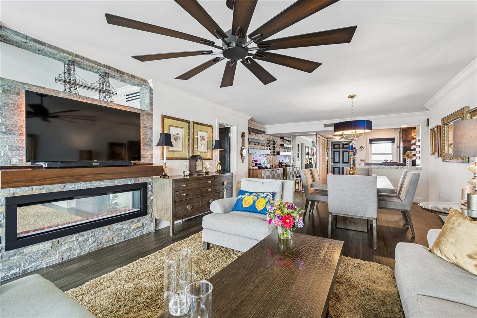 BAYWAY ISLES POINT BRITTANY FOUR - Residential