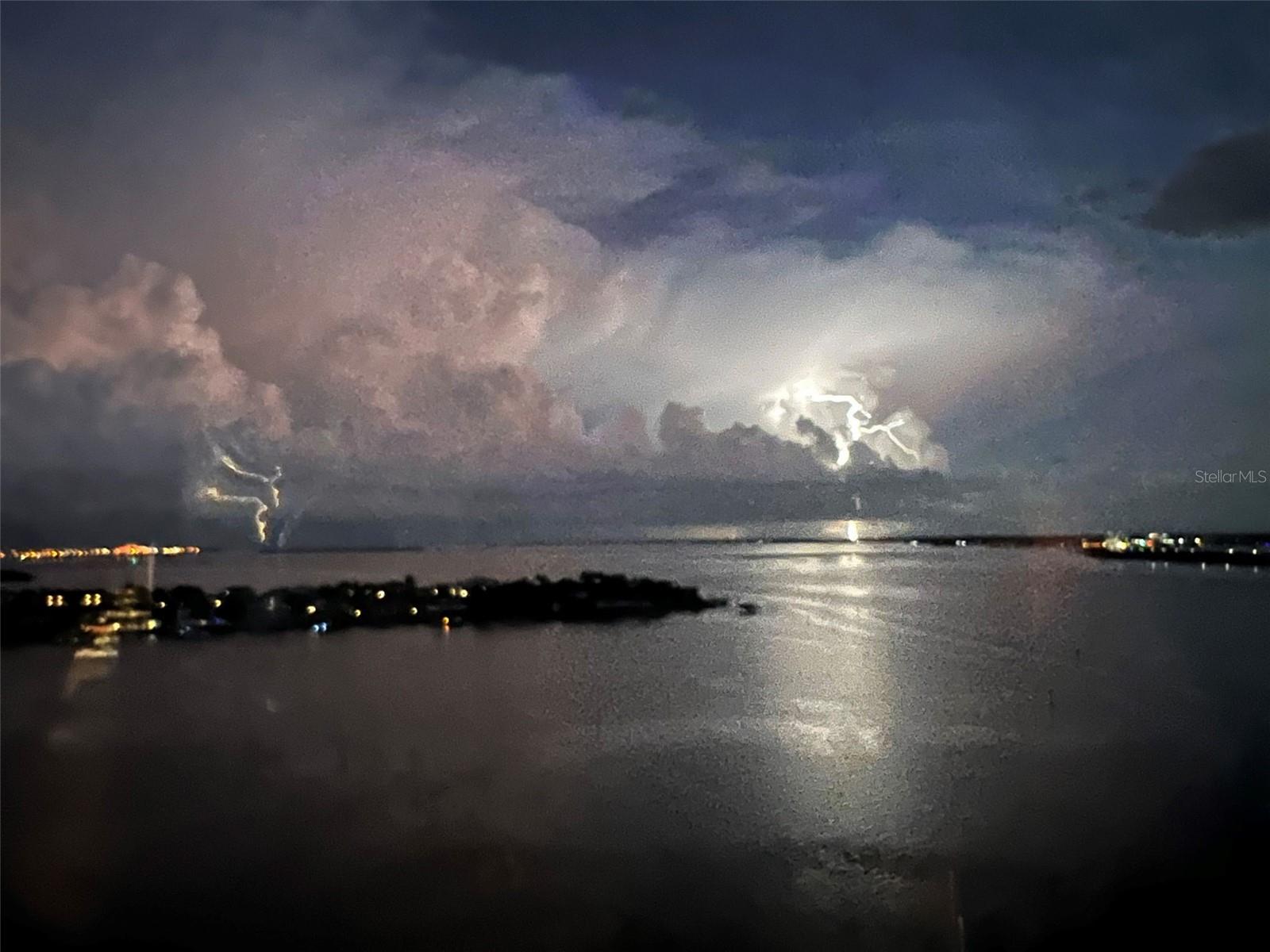 BAYWAY ISLES POINT BRITTANY FOUR - Residential