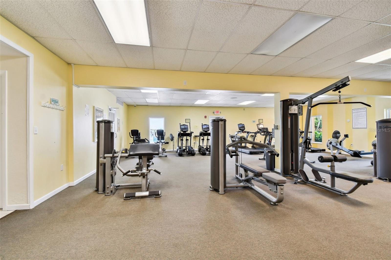 BAYWAY ISLES POINT BRITTANY FOUR - Residential