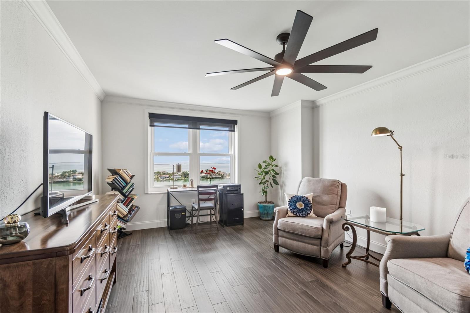 BAYWAY ISLES POINT BRITTANY FOUR - Residential