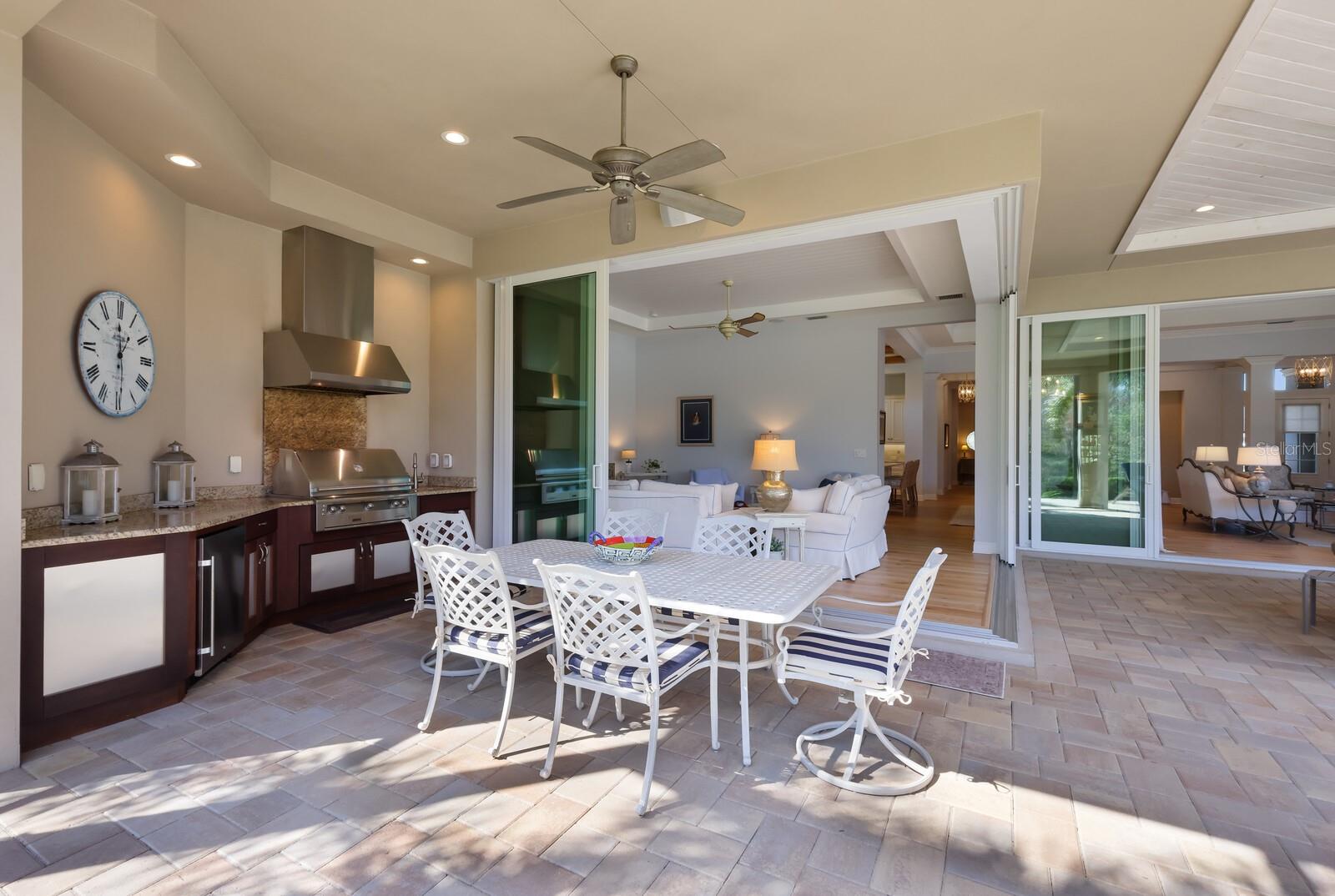COUNTRY CLUB EAST AT LAKEWD RNCH YY1-4 - Residential