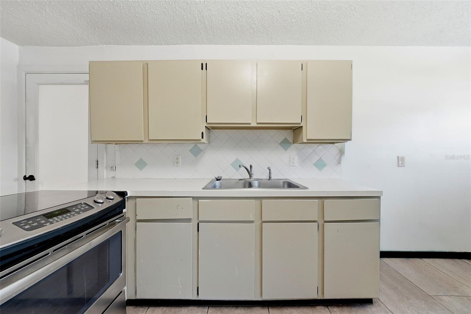 CRYSTAL HEIGHTS SUB - Residential