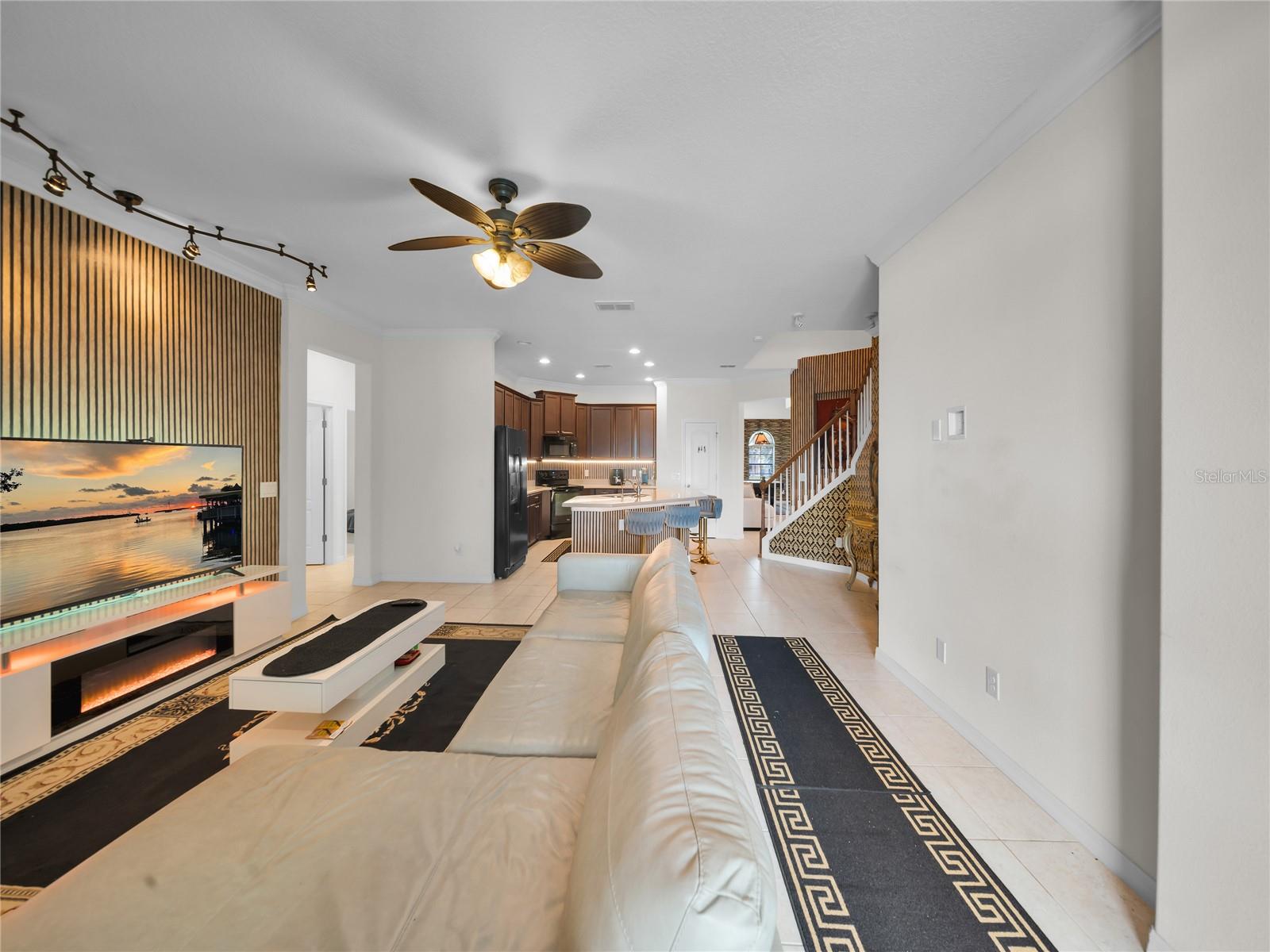 SHINGLE CREEK RESERVE AT THE OAKS PH 5 - Residential