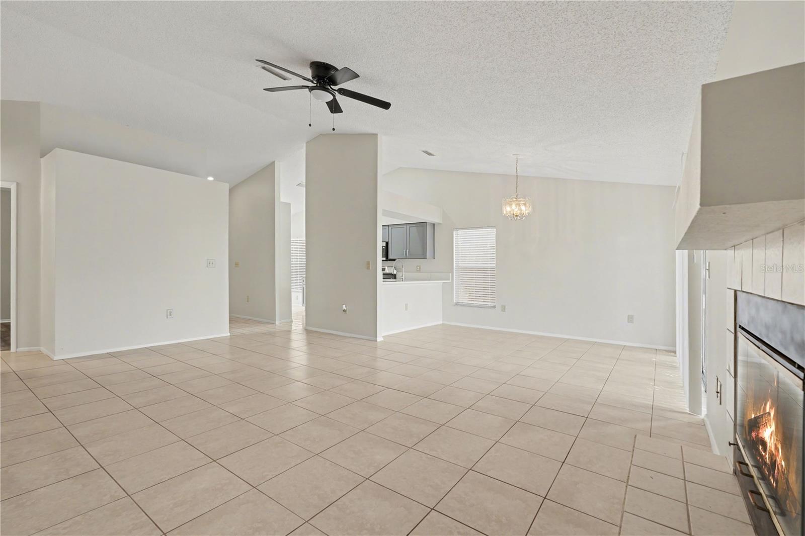 SUMMERFIELD VILLAGE II TR 5 - Residential