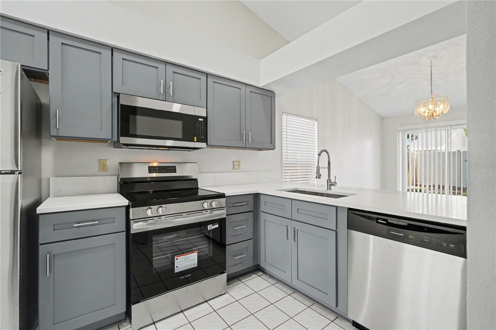 SUMMERFIELD VILLAGE II TR 5 - Residential