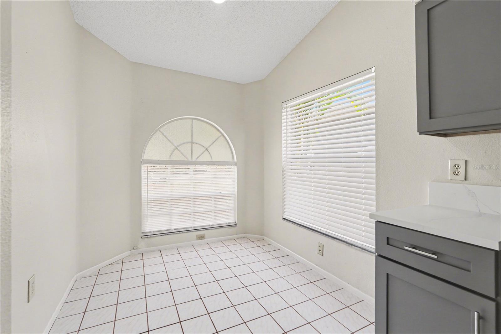 SUMMERFIELD VILLAGE II TR 5 - Residential