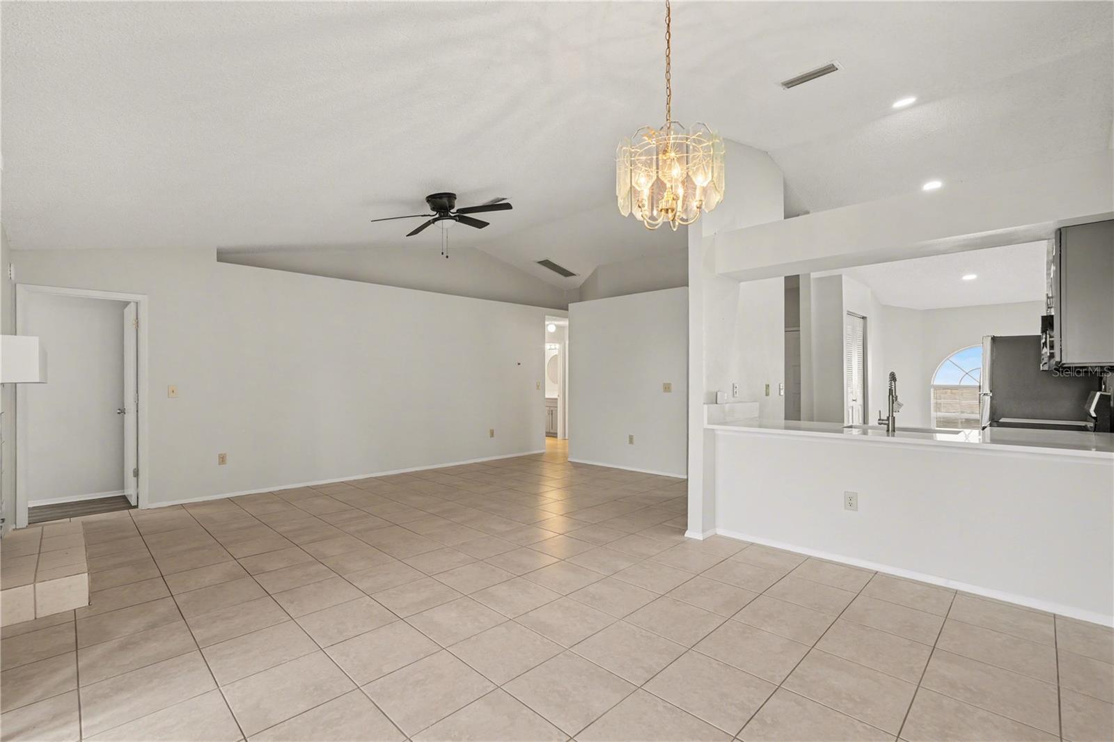SUMMERFIELD VILLAGE II TR 5 - Residential