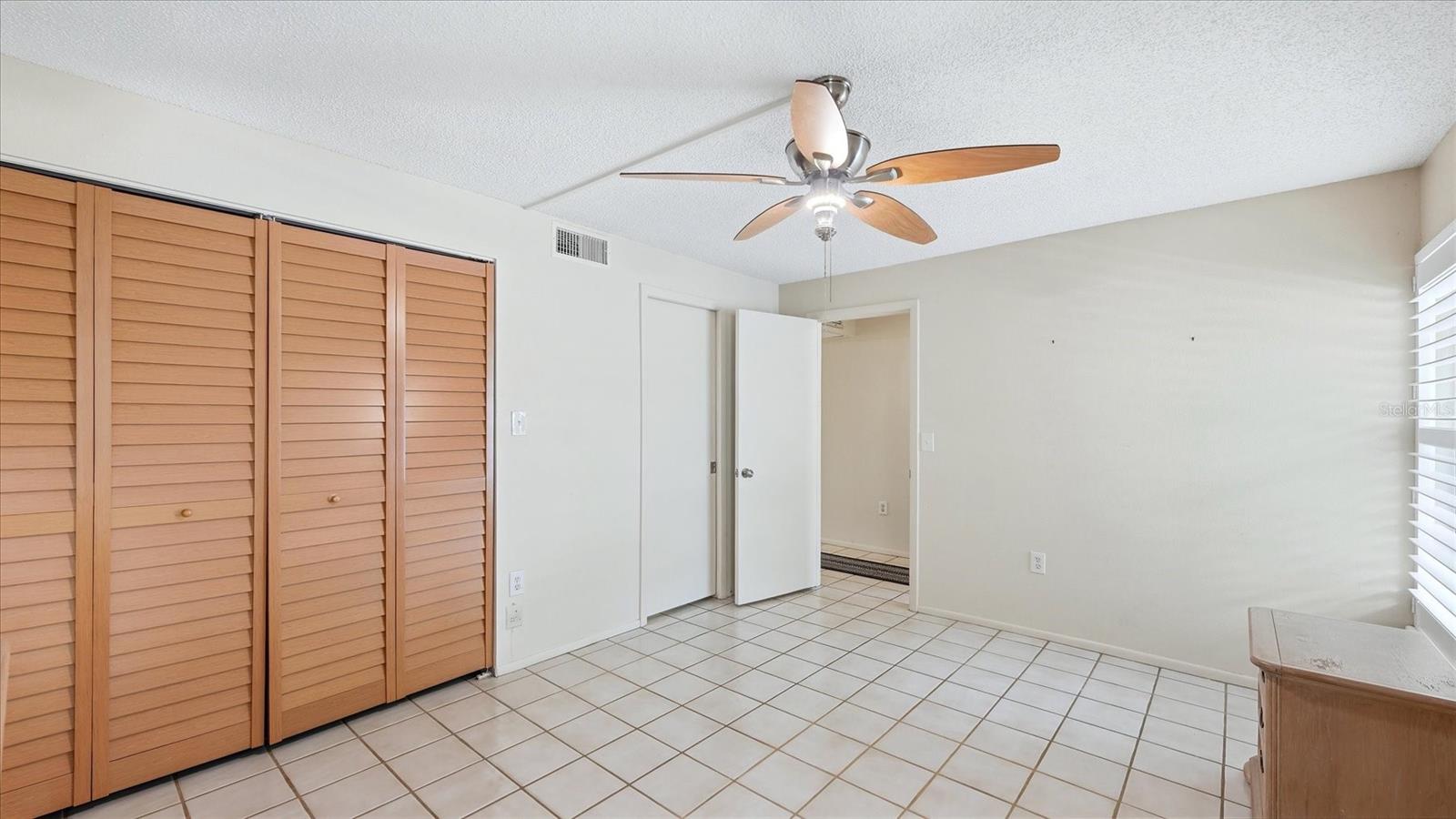 QUAIL HOLLOW - Residential