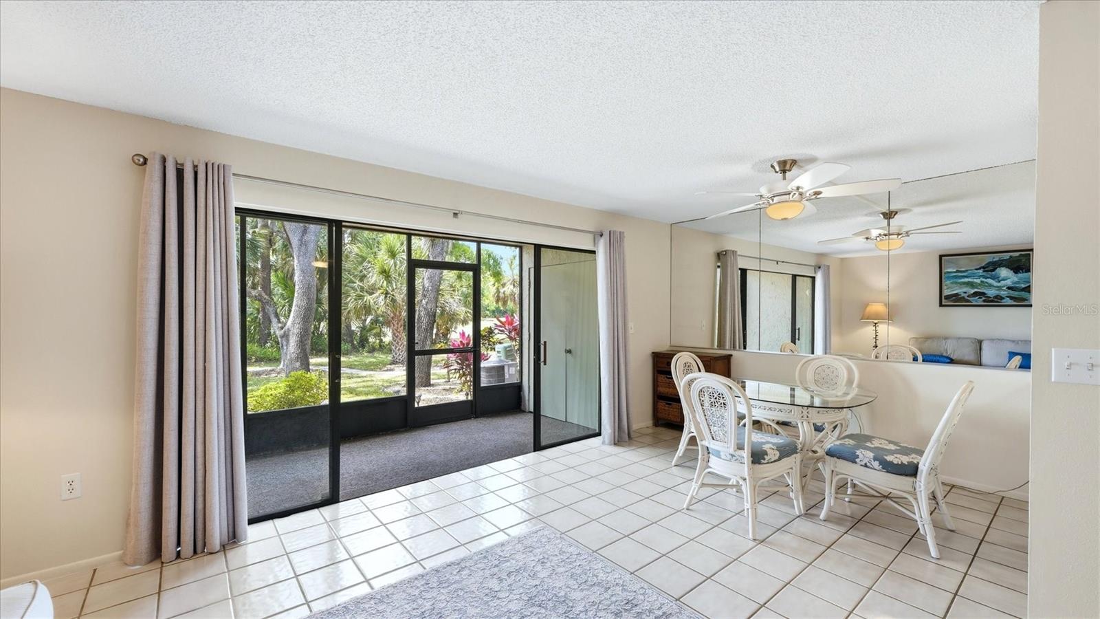 QUAIL HOLLOW - Residential